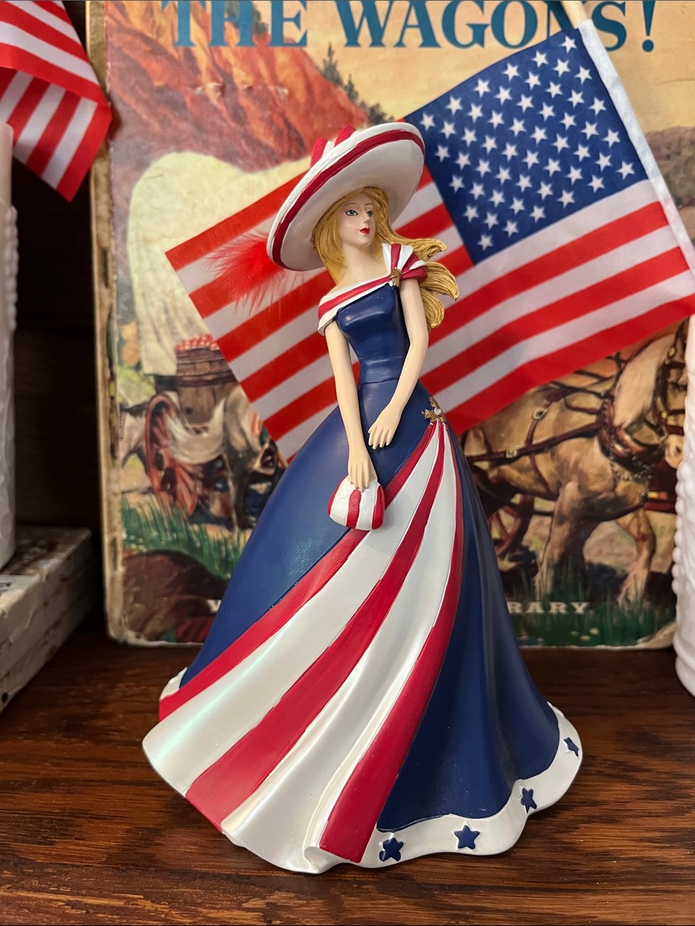 The Rockets Red Glare figurine from Thomas Kinkade  Collection